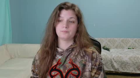 TreeJeanne online show from May 5, 3:09 pm