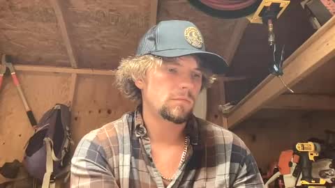 treeman817 online show from July 23, 8:29 pm