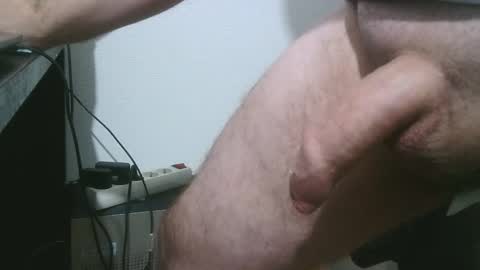 treki1979 online show from May 1, 6:29 am