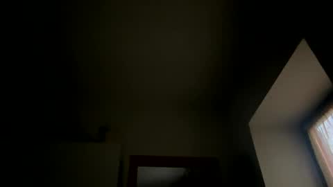 trembi1234 online show from January 28, 8:04 am