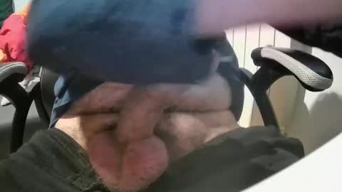 Snapshot of trencoyo chatting on March 5, 4:57 pm trencoyo online show from March 5, 4:57 pm