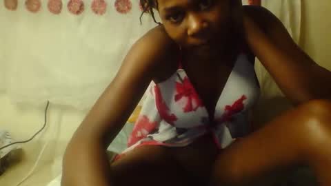Snapshot of tresyamber chatting on May 15, 3:24 am tresyamber online show from May 15, 3:24 am