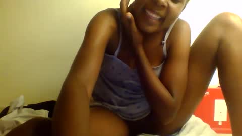 Snapshot of tresyamber chatting on June 3, 3:39 pm tresyamber online show from June 3, 3:39 pm