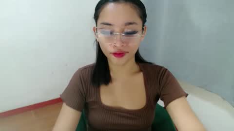 tricia_slut online show from September 26, 5:00 am