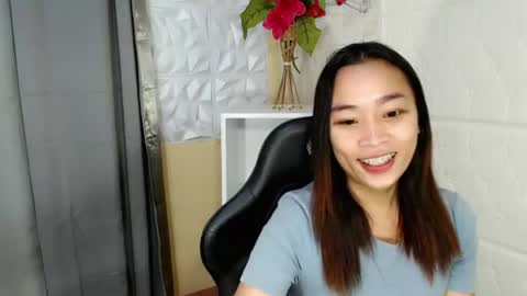 Snapshot of tricia_slut chatting on July 6, 11:40 am tricia_slut online show from July 6, 11:40 am