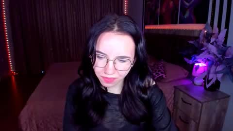 Snapshot of triciadaisy chatting on June 6, 5:12 am TriciaDaisy online show from June 6, 5:12 am