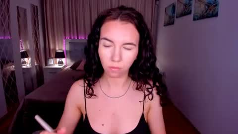 Snapshot of triciadaisy chatting on July 25, 4:10 am TriciaDaisy online show from July 25, 4:10 am