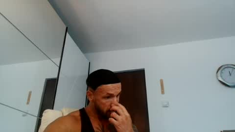 Snapshot of tridentmuscles chatting on July 15, 9:25 am tridentmuscles online show from July 15, 9:25 am