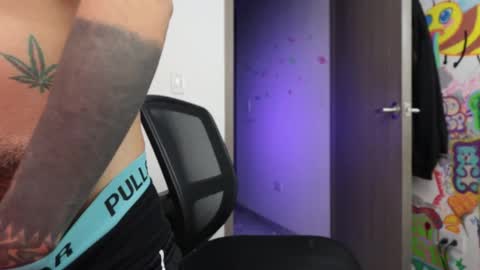 - trieone online show from January 11, 2:49 am