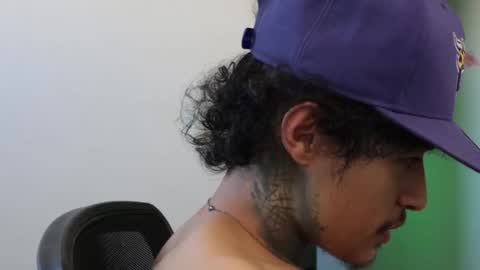 - trieone online show from January 17, 10:35 pm