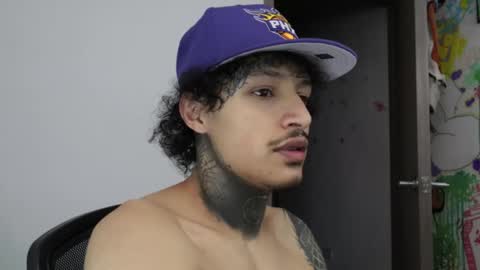 - trieone online show from March 8, 2:04 am