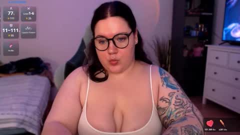 Tina online show from November 6, 11:44 am