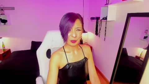 trinityy__ online show from August 3, 6:55 pm