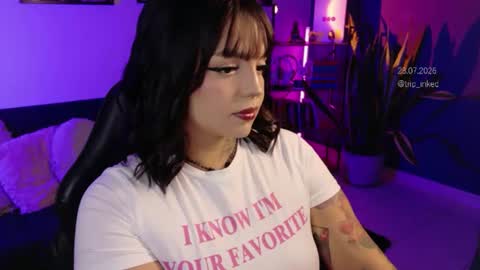 Val martinez  online show from July 24, 12:41 am