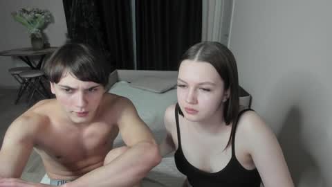 Snapshot of triple_sec_ chatting on December 7, 4:25 pm AnyaMarkPvt is open online show from December 7, 4:25 pm