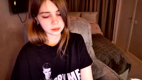 tripleprinces online show from February 8, 3:59 pm