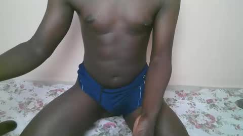 Snapshot of trisbaby3 chatting on November 7, 1:00 pm Tris6 online show from November 7, 1:00 pm