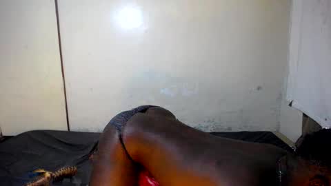 Trisboo5 online show from January 24, 4:17 pm