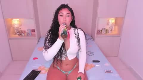 Snapshot of trishamoon chatting on November 30, 4:38 am TRISHA online show from November 30, 4:38 am