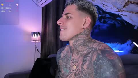 Snapshot of trisstan_ chatting on December 16, 12:48 am Alexander online show from December 16, 12:48 am