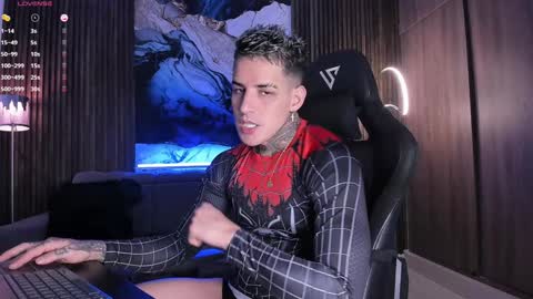 Snapshot of trisstan_ chatting on January 20, 9:53 pm Alexander online show from January 20, 9:53 pm