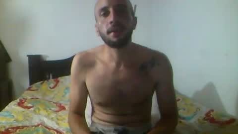 Snapshot of tristan_drumm chatting on October 19, 4:46 am tristan online show from October 19, 4:46 am