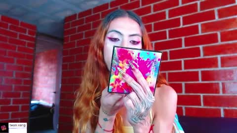 Snapshot of trix_fiore_oficial chatting on March 29, 10:21 pm Trix online show from March 29, 10:21 pm