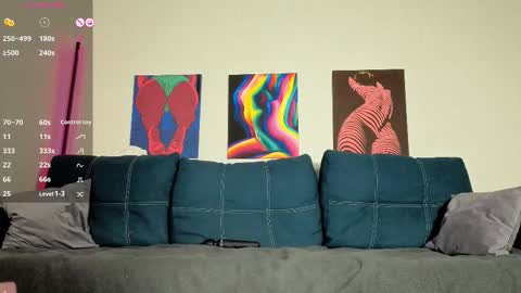 trixibell online show from March 17, 4:50 am