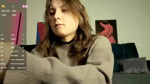 trixibell online show from April 27, 4:10 am
