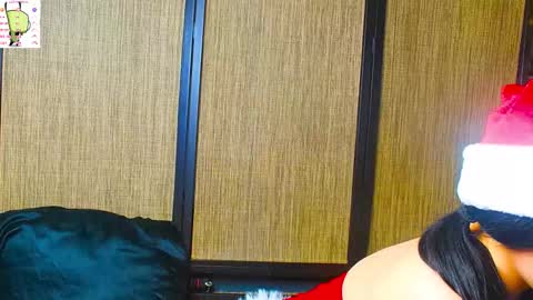 Snapshot of trixiedoescamcam chatting on December 22, 11:57 pm trixiedoescamcam online show from December 22, 11:57 pm