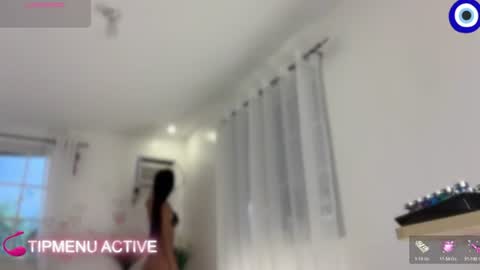 Snapshot of trixieemerald chatting on July 15, 5:23 am trixieemerald online show from July 15, 5:23 am