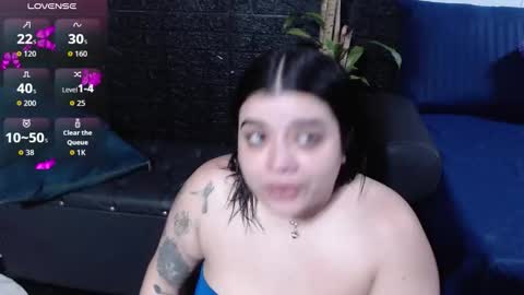 trixxiee_ online show from October 12, 6:56 am