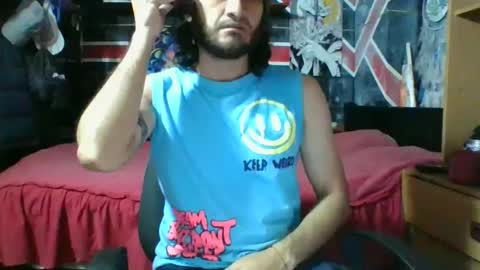 Snapshot of trizquelmen chatting on September 16, 12:44 am Andrew online show from September 16, 12:44 am