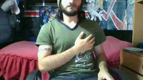 Snapshot of trizquelmen chatting on September 24, 10:35 pm Andrew online show from September 24, 10:35 pm