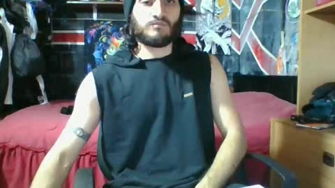 Snapshot of trizquelmen chatting on October 13, 10:54 pm Andrew online show from October 13, 10:54 pm