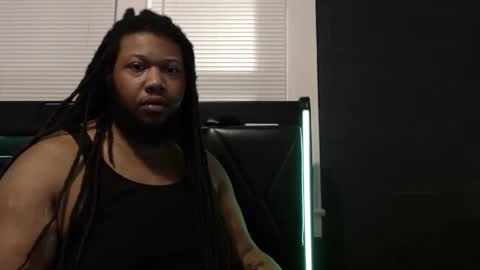 Snapshot of trmdstrong chatting on October 16, 7:42 am Trmdstrong online show from October 16, 7:42 am