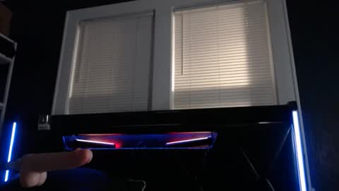 Snapshot of trmdstrong chatting on October 20, 4:35 am Trmdstrong online show from October 20, 4:35 am