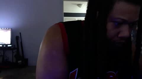 Snapshot of trmdstrong chatting on November 23, 4:34 am Trmdstrong online show from November 23, 4:34 am