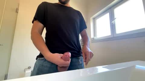 Snapshot of trojanajort chatting on February 22, 10:51 am trojanajort online show from February 22, 10:51 am