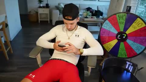 Troy Green online show from February 26, 10:31 pm