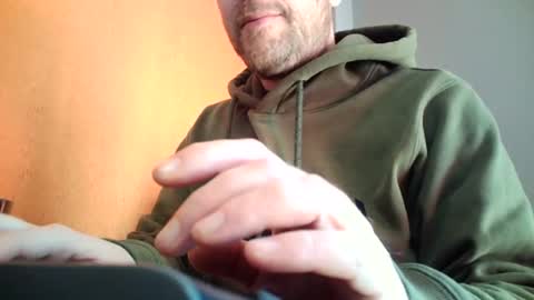 Snapshot of truble_78 chatting on March 8, 1:47 pm truble_78 online show from March 8, 1:47 pm