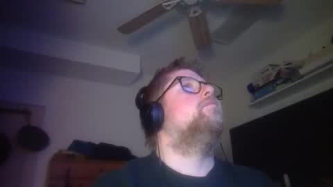 Snapshot of true_manofworth chatting on November 5, 5:07 am HandicappedLaugher online show from November 5, 5:07 am
