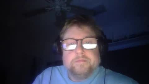 Snapshot of true_manofworth chatting on May 23, 3:45 am HandicappedLaugher online show from May 23, 3:45 am