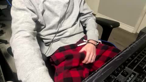 Leo online show from March 3, 3:51 pm