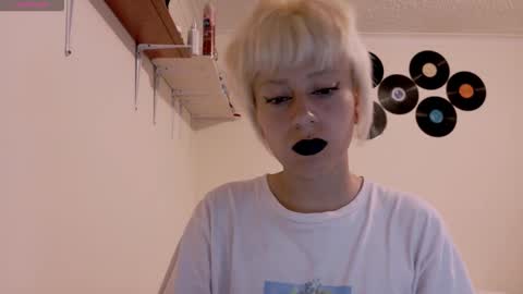 Cait online show from October 9, 4:32 am