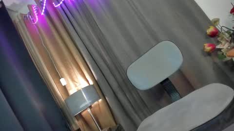 Chloe online show from February 22, 12:29 pm