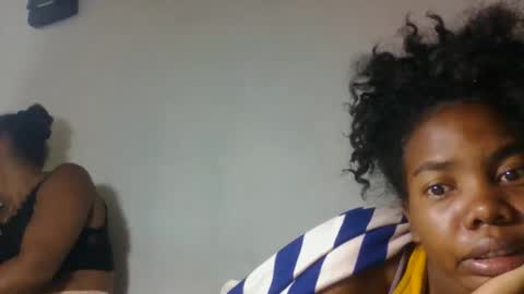 Snapshot of tsaraflorida chatting on November 26, 10:44 pm tsaraflorida online show from November 26, 10:44 pm