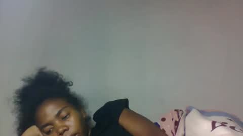 Snapshot of tsaraflorida chatting on December 2, 6:47 pm tsaraflorida online show from December 2, 6:47 pm