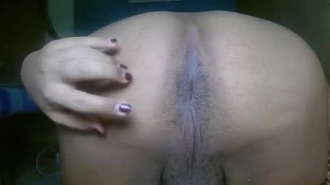 Snapshot of tsbigmama chatting on November 18, 11:48 pm tsbigmama online show from November 18, 11:48 pm