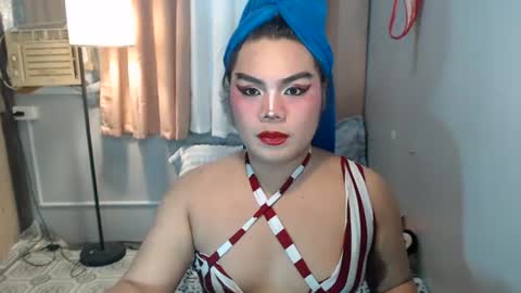 Snapshot of tsbrianabankhugecock chatting on June 27, 7:46 am brianna online show from June 27, 7:46 am